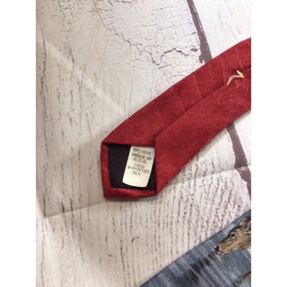 Vintage Field & Stream Deer River Men’s Silk Neck Tie - Picture 2 of 11